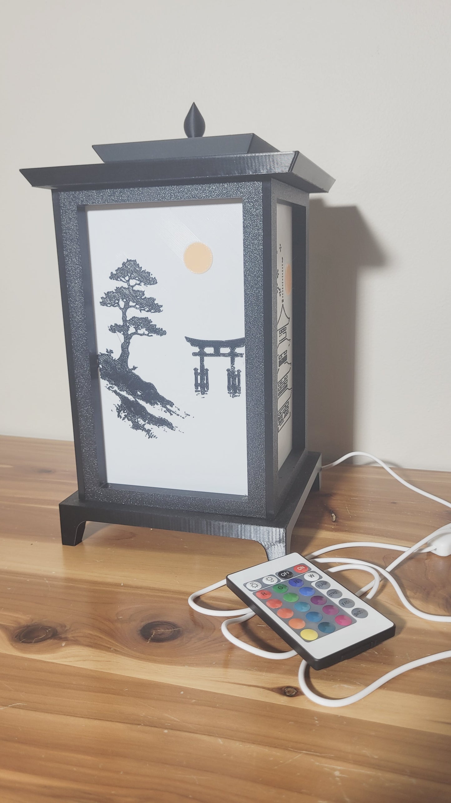 Oriental LED Lantern Lamp | USB RGB 3D Printed Table Light | Customizable Panels | Korean-Inspired Décor